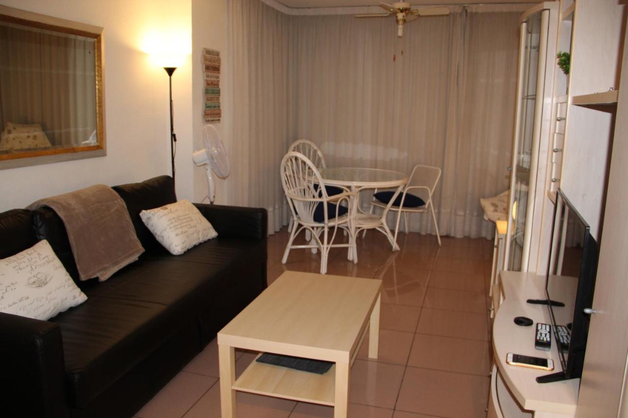 Acuarium Apartment Benidorm Bagian luar foto