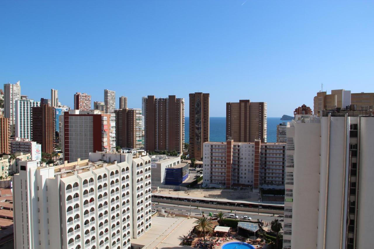 Acuarium Apartment Benidorm Bagian luar foto