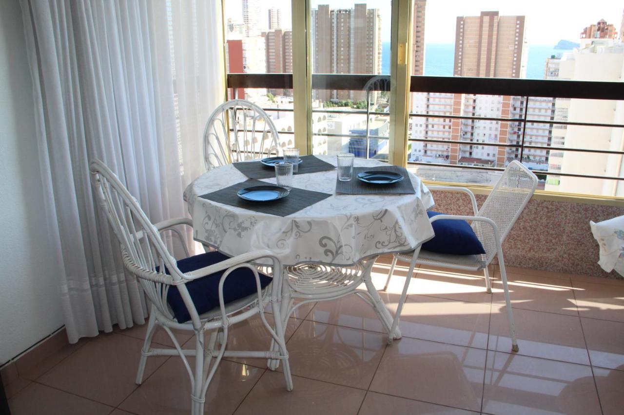 Acuarium Apartment Benidorm Bagian luar foto