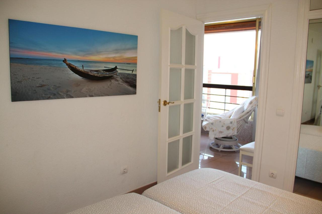 Acuarium Apartment Benidorm Bagian luar foto