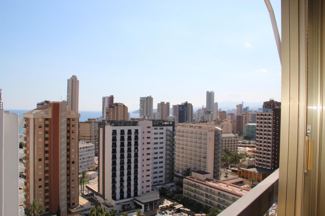 Acuarium Apartment Benidorm Bagian luar foto